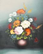 E. Green (20th Century) - floral still life, oil on canvas.