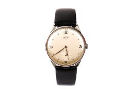 A gentleman's Universal Geneve wristwatch.