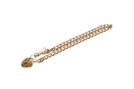 A 9ct gold double flat link chain bracelet.