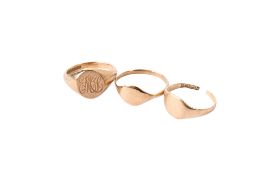 Three 9ct gold signet rings. Two hallmarked, one marked 9ct, one broken, gross weight 8.5g.