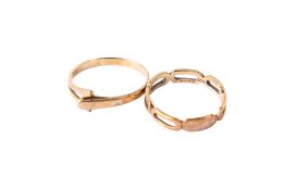 Two 9ct gold rings.