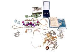 A collection of costume jewellery.