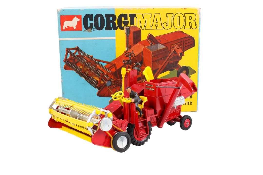 A Corgi Toys Major No.1111 Massey Ferguson '780' Combine Harvester. - Image 1 of 6