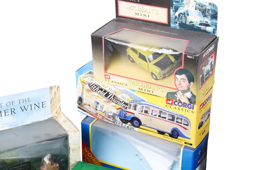 A collection of Corgi diecast vehicles. Including a Thornycroft Bus 'South Wales', No. - Image 4 of 5