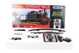A Hornby 00 gauge digital 'Somerset Belle' train set.
