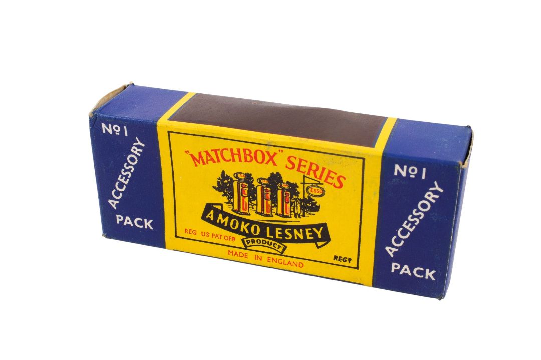 Two Matchbox boxed diecast accessories. - Image 5 of 5