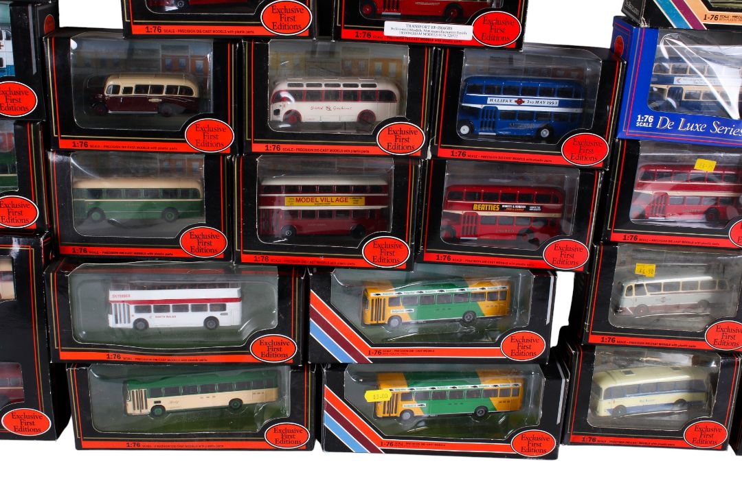 A collection of EFE 1:76 scale diecast model coaches and buses. - Image 3 of 5