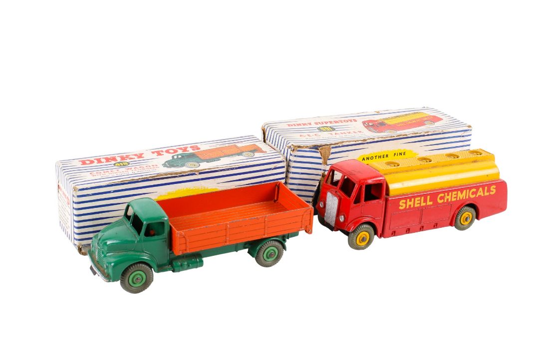 Two Dinky Supertoys diecast industrial vehicles. Comprising a No. - Image 1 of 3