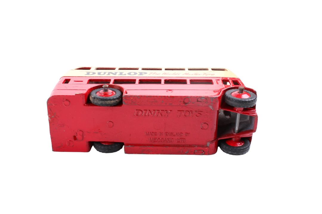 Two Dinky diecast coaches. Comprising a No.283 B.O.A.C. - Image 4 of 5