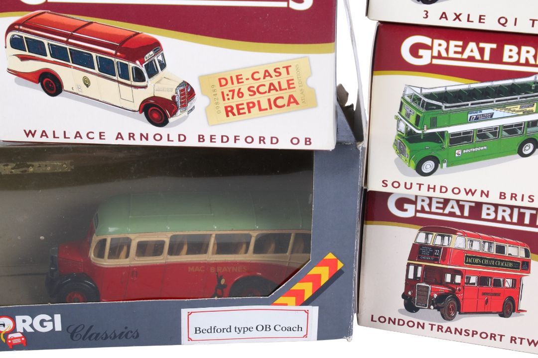 A collection of diecast buses. - Image 4 of 5