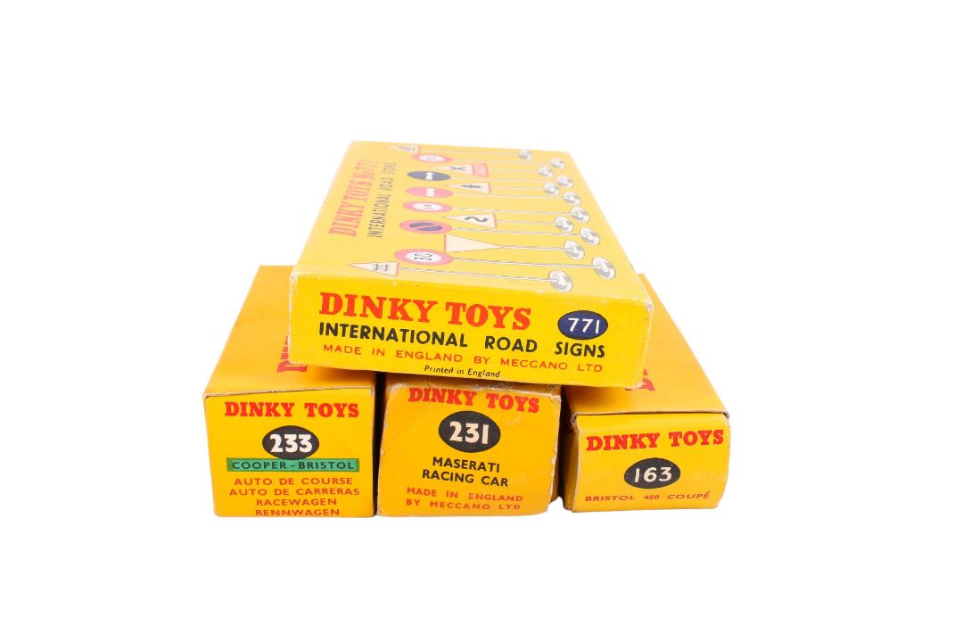 Three Dinky diecast racing cars and a set of No.771 International Road Signs. Comprising a No. - Image 5 of 5