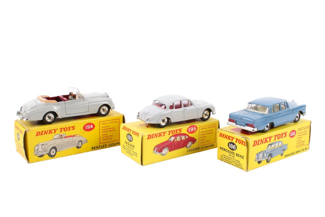 Three Dinky diecast cars. Comprising a No. - Image 2 of 4