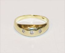 14 k Gelbgold Bandring mit 3 Diamanten, 4,2 gr., Gr. 58