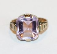 8 k Gelbgold Ring mit Amethyst ?, 4,1 gr., Gr. 52