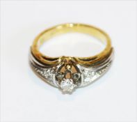 14 k Gelbgold Ring mit in Weißgold gefaßten Diamanten, 5,3 gr., Gr. 56