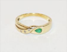 14 k Gelbgold Ring mit 3 Brillanten und Smaragdtropfen, 2,9 gr., Gr. 56