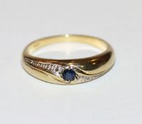 8 k Gelb- und Weißgold Ring mit Safir, 2,1 gr., Gr. 51