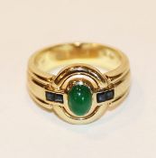 14 k Gelbgold Ring mit Jade und Safir, 7 gr., Gr. 55