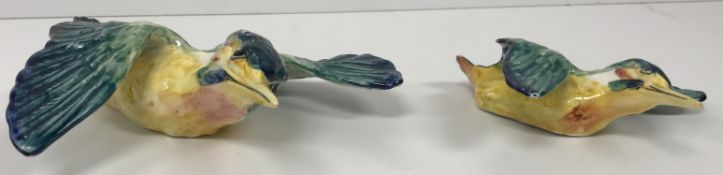 A graduated pair of Beswick kingfisher wall mounted pottery figures (729-1), 20 cm long and 12.