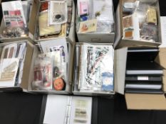 A vendor catalogued collection of vintage haberdashery to include buttons,