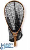 Hardy wooden Scoop Fishing Net with burr walnut decoration G