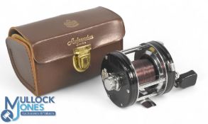 Abu Ambassadeur 5000C multiplier reel fine condition, twin black handles, 3 screw grooved end plate,