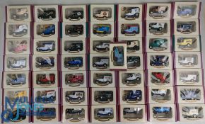 Oxford Diecast Models to include a good range of boxed cars 50 in total (box)