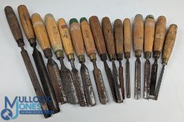 Marple Brades Sorby and Unknown Woodworking Tools Chisels: a lot of 15 assorted chisels, most gouges
