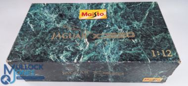 Maisto 1:12 Scale Jaguar 1992 XJ220 comes with Display stand in original box