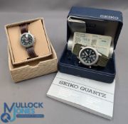 Seiko Chronograph SQ100 Men’s Watch military style watch with green webbing strap together with