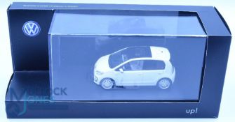 Rare VW Up! White Up! Edition 1.0l 3 Door Oryx White 1:43 Schuco (Dealer Model) Sammler Model /