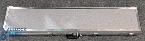 Large metal Shotgun Aluminium Travel Storage Case, fitted internal with keys and lock code, good