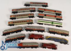 Tri-ang Railways Continental livery Having 1 Diesel engine, 4 dummy engines, 7 coaches include