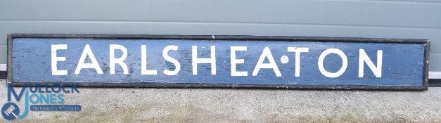 Period Earlsheaton painted wooden Railway Signal Box Station Sign: Yorkshire-Huddersfield area -