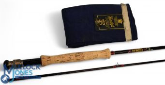 Hardy Alnwick Graphite Deluxe carbon trout fly rod: 9ft 2pc line 6/7#, alloy uplocking reel seat and