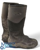 Pair Muck Boot Co tall unisex wellies -size UK 8 in used condition, do need a good clean