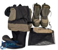 Scierra CC4 Waders Size L, with neoprene socks, plus a pair of Dynatrack wading shoes size 11 UK, in