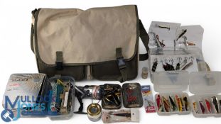 Daiwa Laguna 3500 spinning reel with spare spool, in box, good collection of spinning lures by