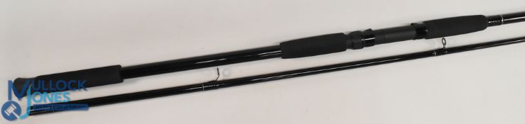 Abu Viper Specimen carbon rod, 11ft 2pc, test curve 2 lb, composite grips with uplocking reel