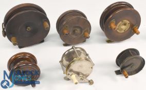 Another collection of assorted centre pin wood and metal reels, all seem complete and work well. (