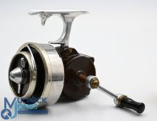 Rare Illingworth No.5 trout reel, foot stamp No. 925, half bail arm, Bakelite body and spool,