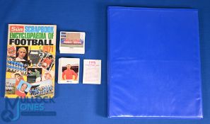 The Sun Scrapbook Encyclopaedia of Football 1971 plus a full set of loose cards, Sun 3D cards 47 /
