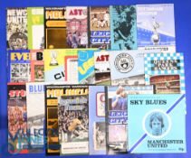 Collection of Manchester Utd away match programmes 1975/76 complete league season less Derby County,