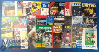 1986/87 Manchester Utd complete league season homes nos. 1-28 plus v England XI (Gary Bailey