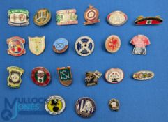 21x British Football Badges, metal and enamel, a mixture of league nonleague teams,
