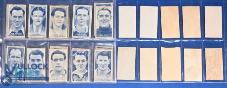 c1948 Carreras Turf Footballers Cigarette Cards: a full set of 50 cards, with noted names of Vernon,