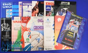 Season 1989/90 big match programmes 1990 FAC Final replay Manchester Utd v Crystal Palace, League