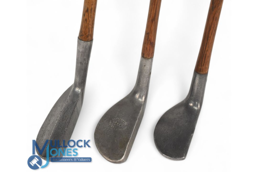 3x Alloy mallet head putters incl a Standard Golf Co SS model, a U model with central high lip, - Image 1 of 5