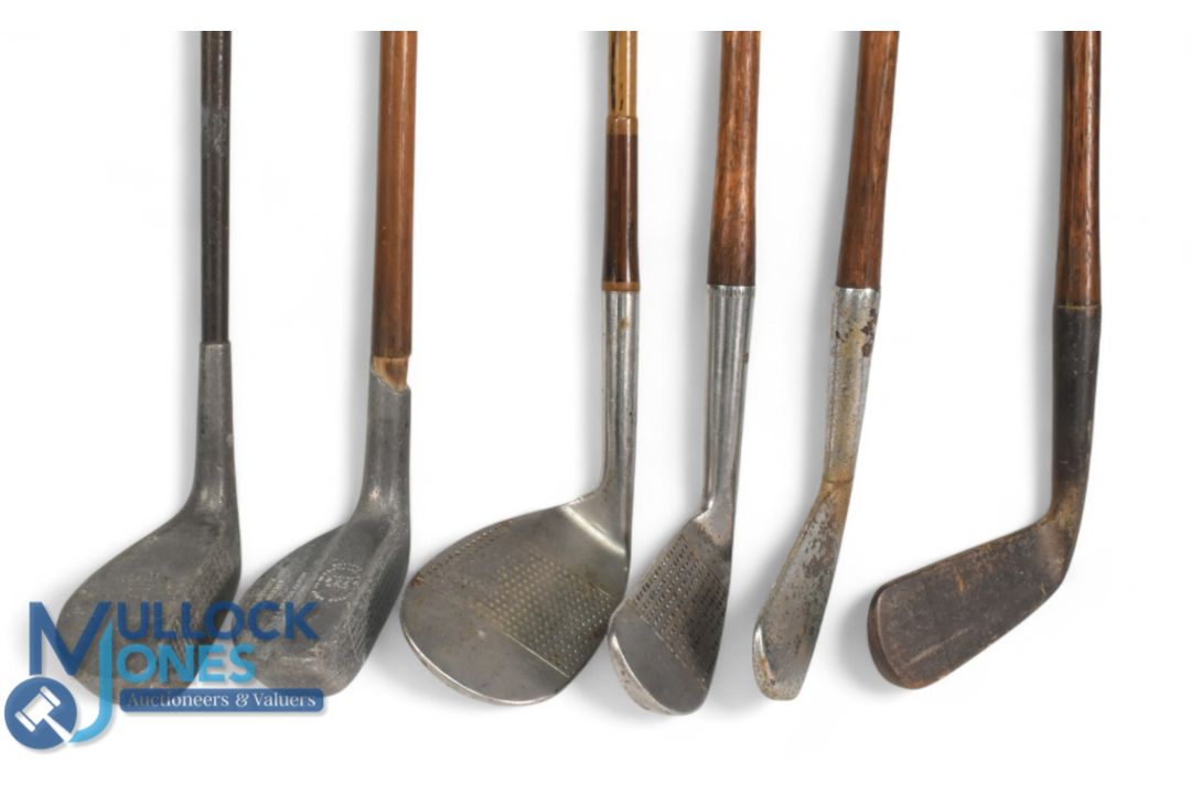 6x Assorted Golf Clubs a J Tulloch straight blade metal putter, Mills Ray model mallet head putter - Image 2 of 3