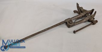 Old Golf Club Makers Tool Bench Vice, a good period tool - this has come from an old golf club